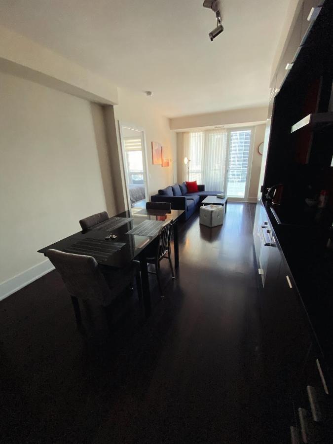 Luxury Condo On Cn Tower Toronto Exteriér fotografie